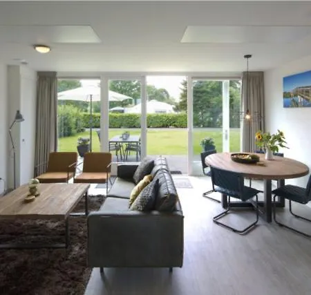 Vakantiehuis Onderlandhuis 38 *