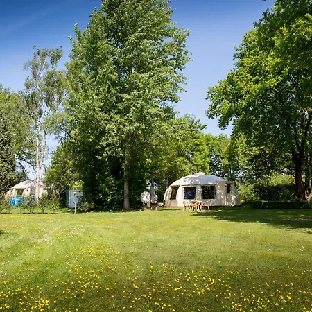 Onderlandhuis 38 Дом отдыха